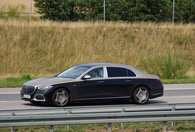 Mercedes-Maybach S 680 X223