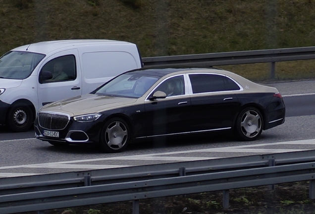 Mercedes-Maybach S 680 X223