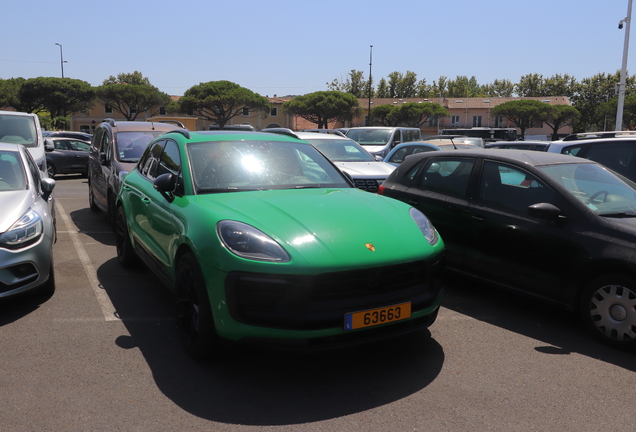 Porsche 95B Macan GTS MkIII