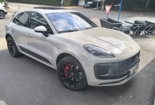 Porsche 95B Macan GTS MkIII