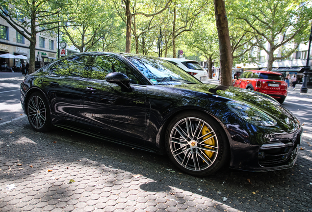 Porsche 971 Panamera Turbo S E-Hybrid MkI