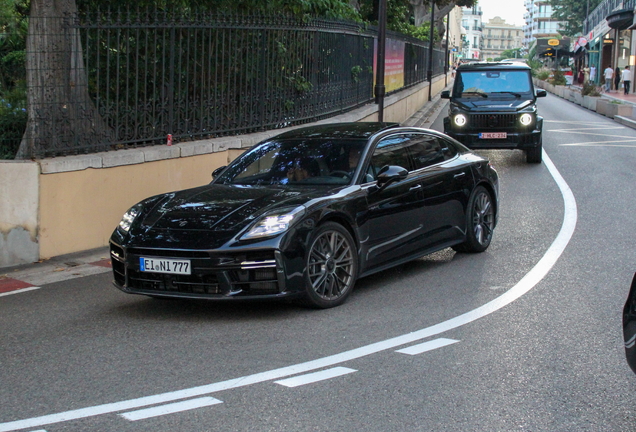 Porsche 972 Panamera Turbo S E-Hybrid