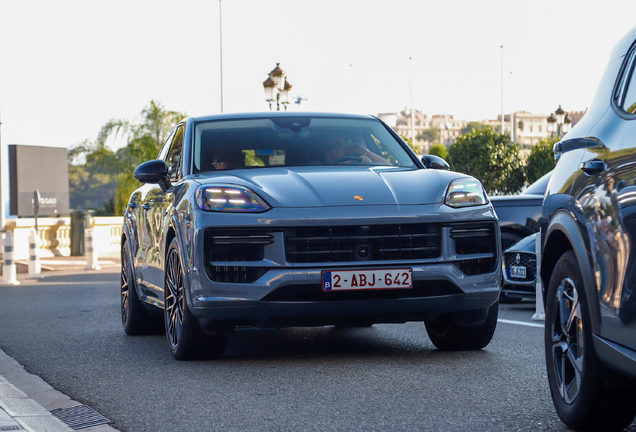 Porsche Cayenne Coupé Turbo E-Hybrid
