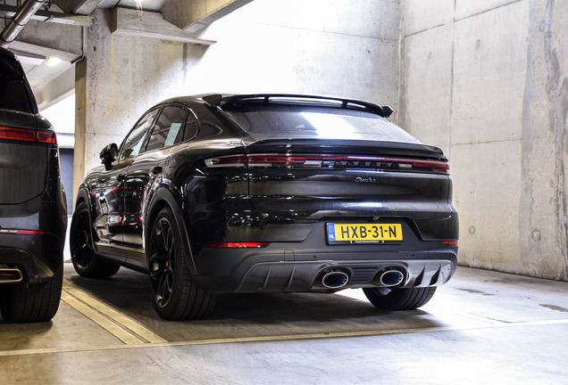 Porsche Cayenne Coupé Turbo E-Hybrid