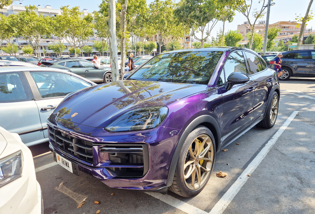 Porsche Cayenne Coupé Turbo E-Hybrid