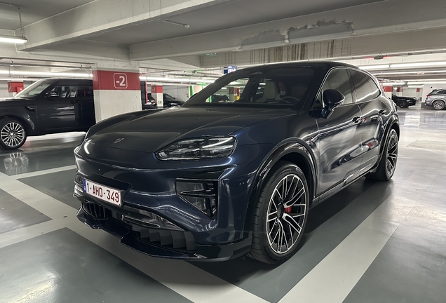 Porsche Cayenne Turbo Electric