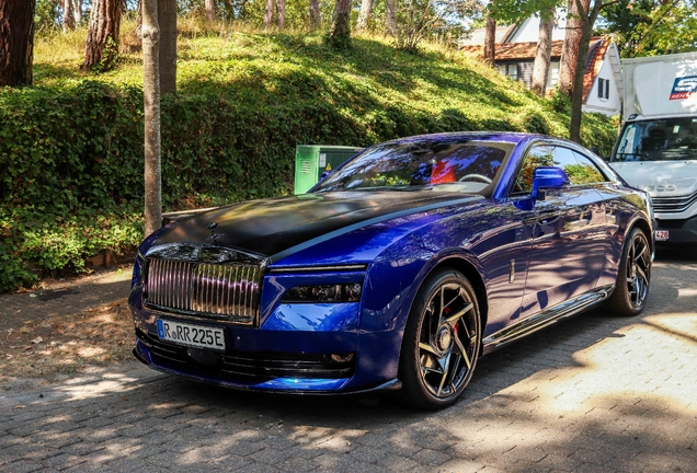 Rolls-Royce Spectre Black Badge