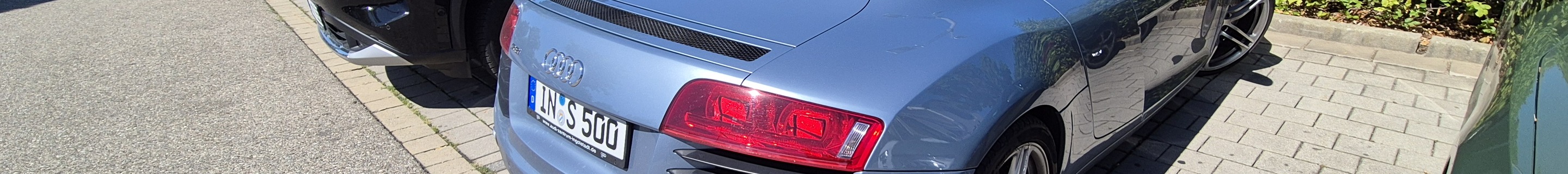 Audi R8