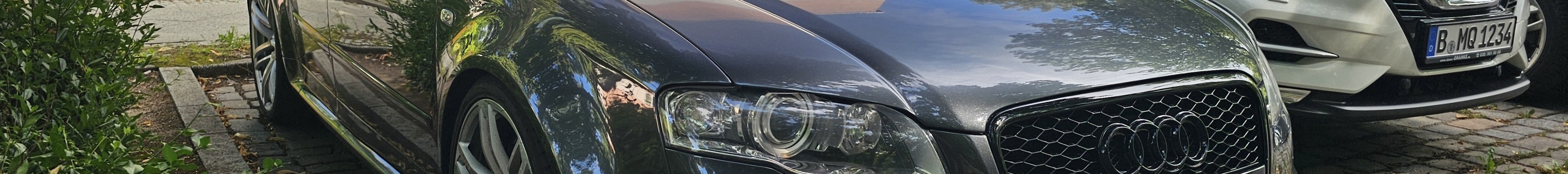 Audi RS4 Sedan