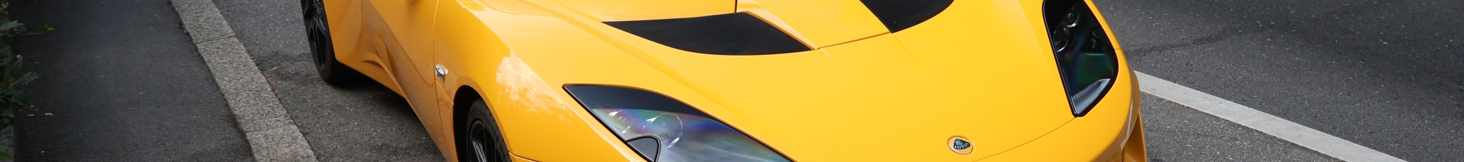 Lotus Evora 400