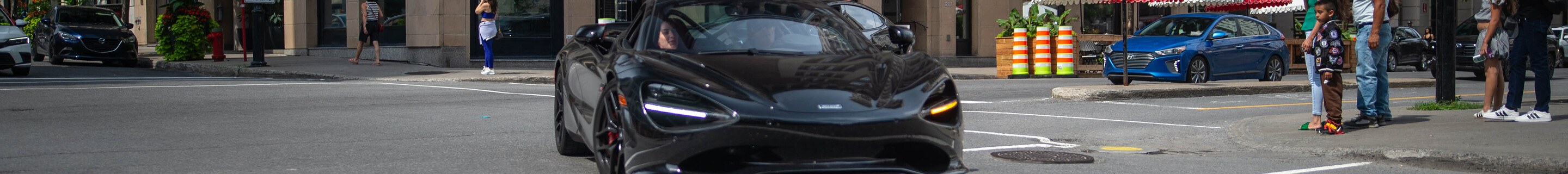 McLaren 750S