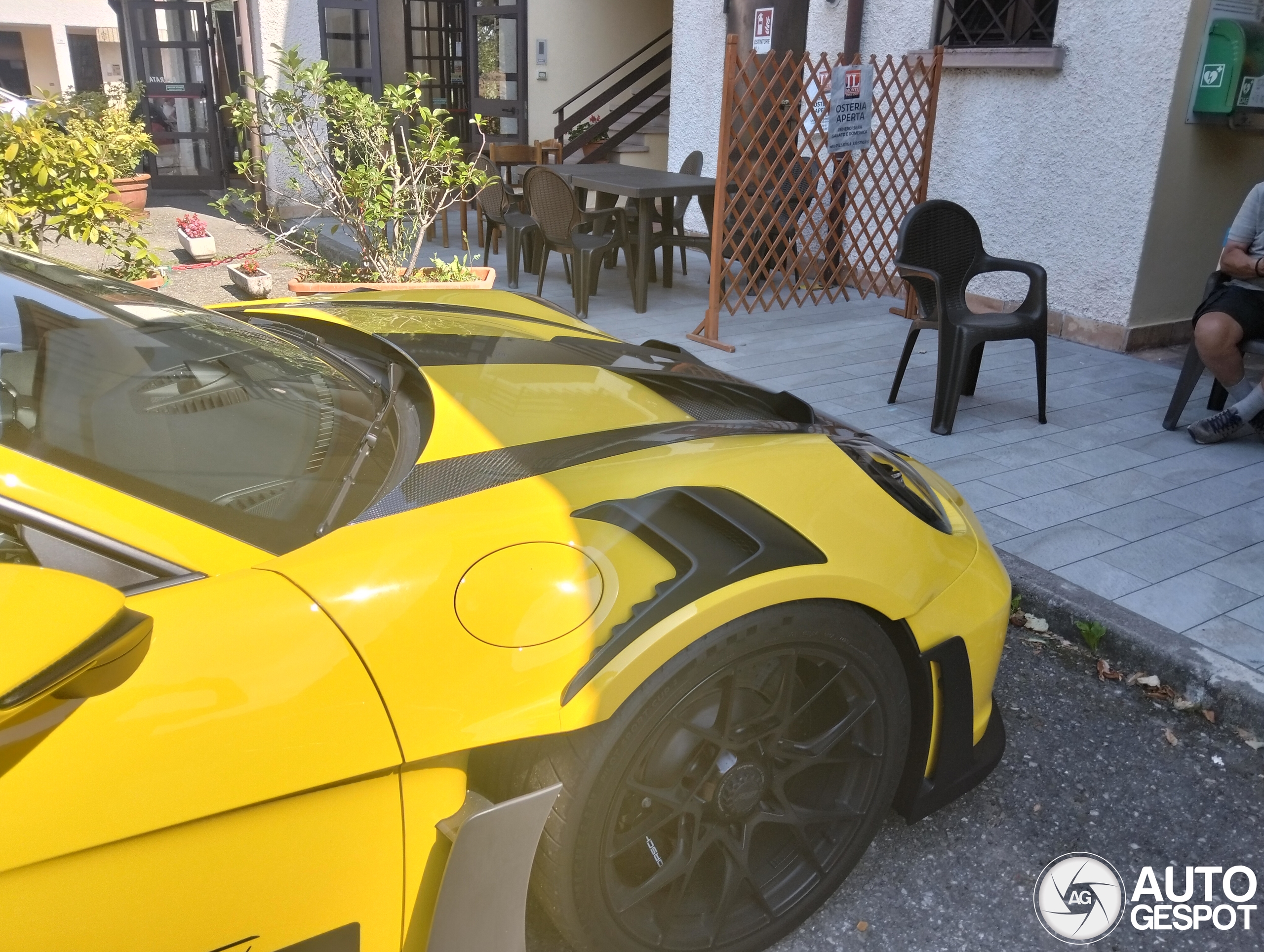 Porsche 992 GT3 RS MkI Weissach Package