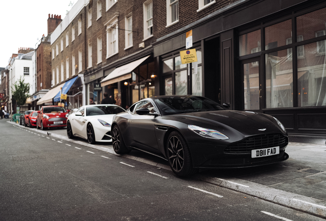 Aston Martin DB11
