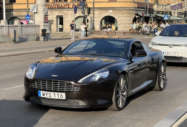 Aston Martin DB9 2013