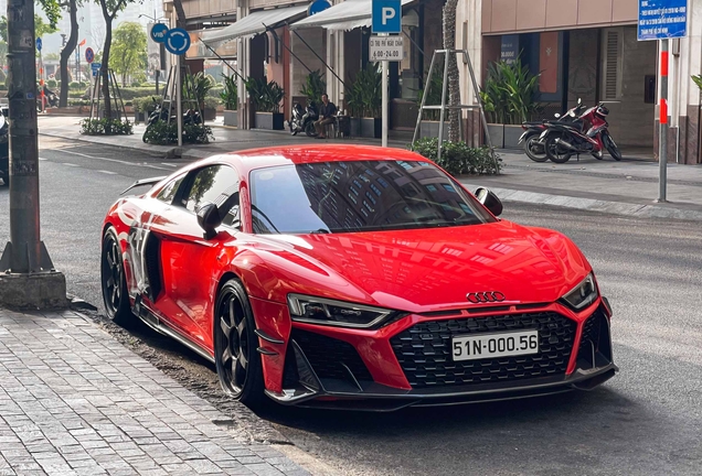 Audi R8 V10 Plus 2015