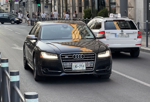 Audi S8 D4 Plus