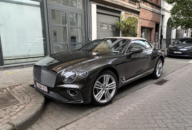 Bentley Continental GTC V8 2020