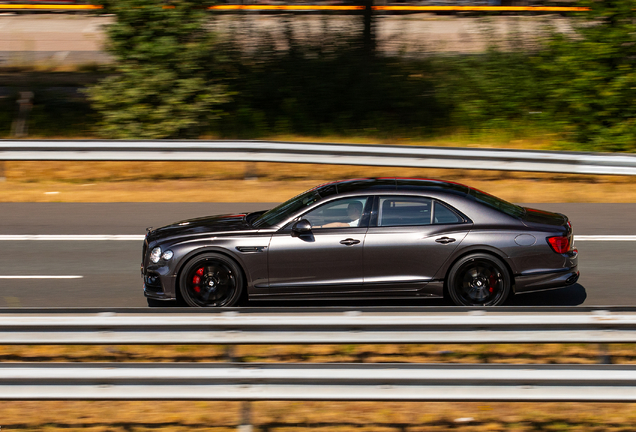 Bentley Flying Spur Hybrid Azure