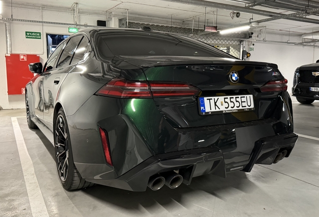 BMW M5 G90