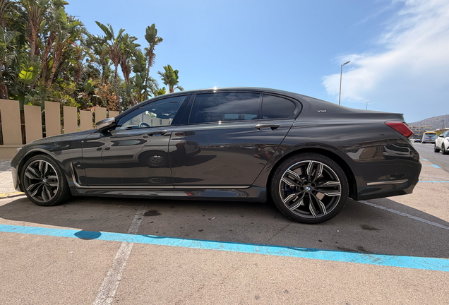 BMW M760Li xDrive 2019