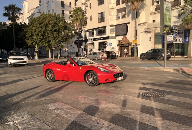 Ferrari California