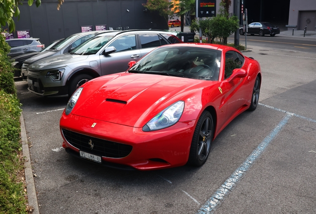 Ferrari California