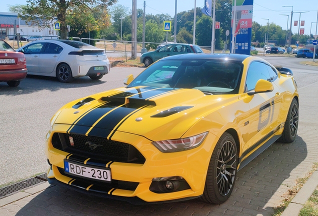 Ford Mustang GT 2015