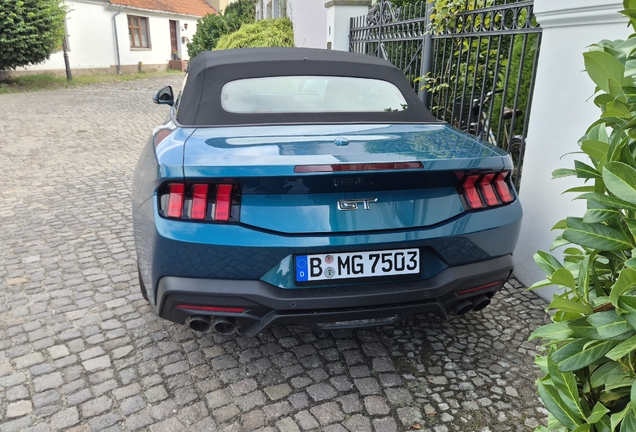 Ford Mustang GT Convertible 2024