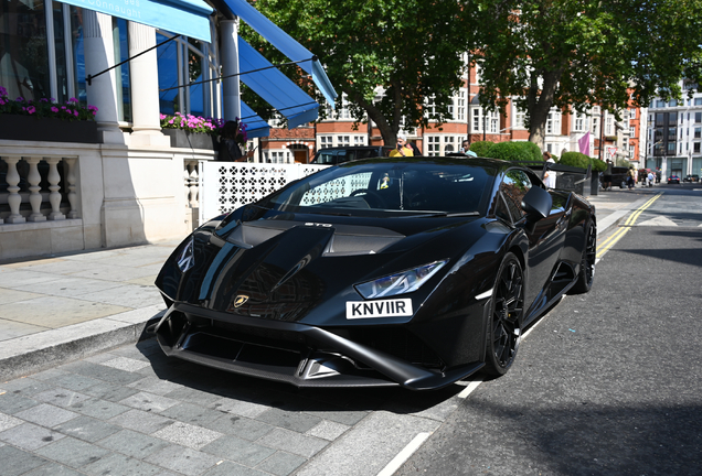 Lamborghini Huracán LP640-2 STO