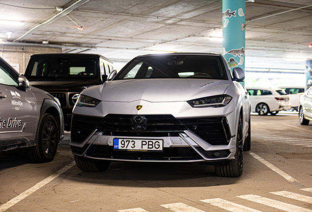 Lamborghini Urus S