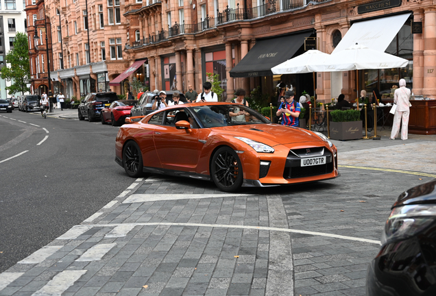 Nissan GT-R 2017