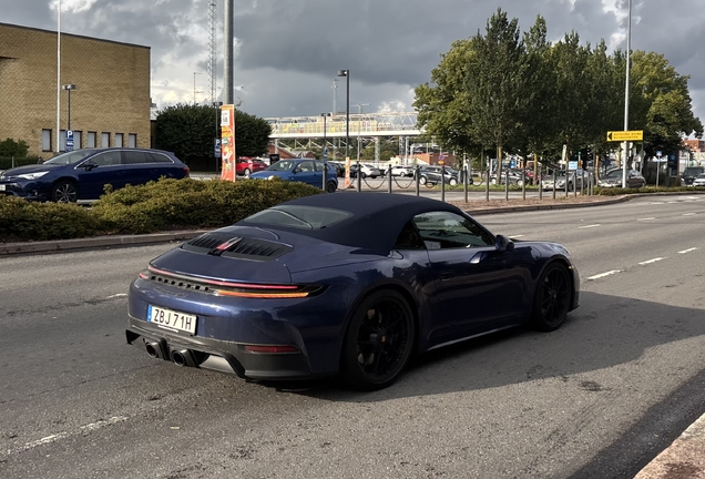 Porsche 992 Carrera 4 GTS Cabriolet MkII