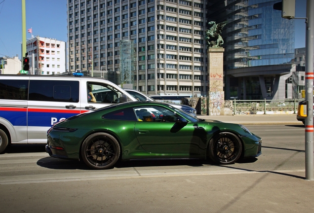 Porsche 992 Carrera 4 GTS MkII