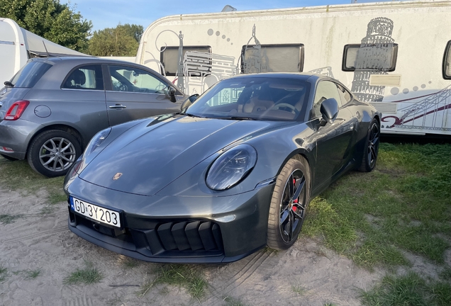Porsche 992 Carrera 4 GTS MkII