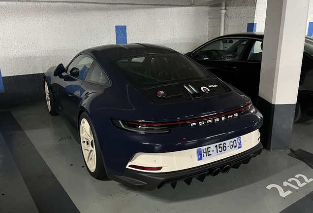 Porsche 992 S/T
