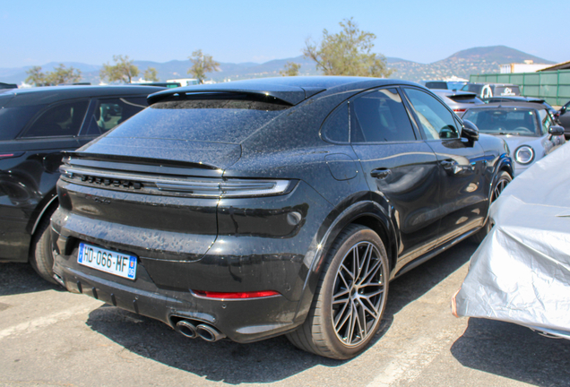 Porsche Cayenne Coupé Turbo E-Hybrid