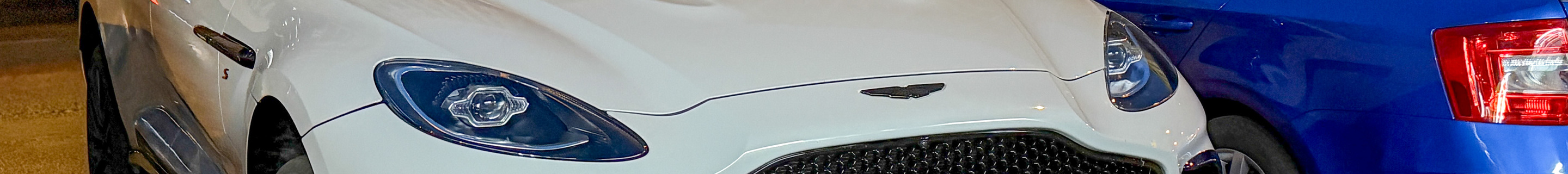 Aston Martin DBX S