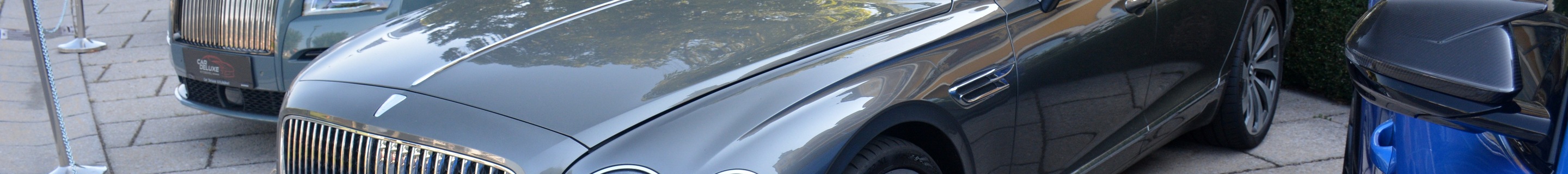 Bentley Flying Spur V8 2021