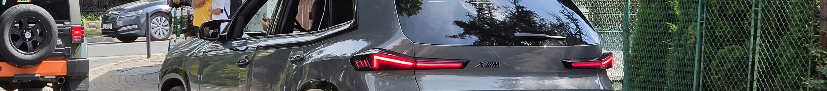 BMW XM G09