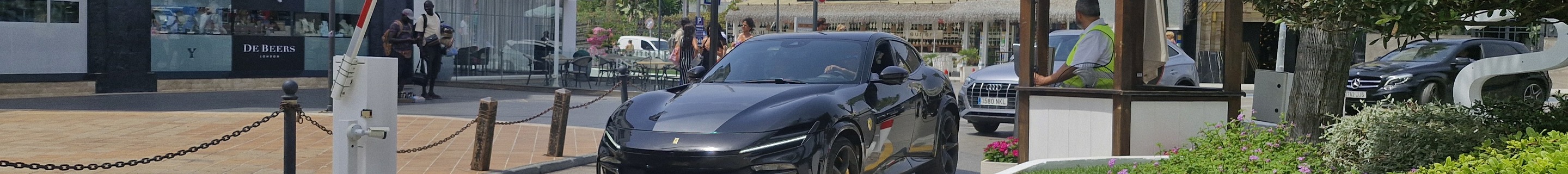 Ferrari Purosangue