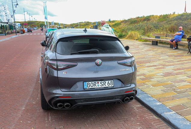 Alfa Romeo Stelvio Quadrifoglio 2023