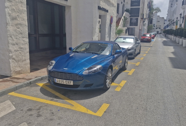 Aston Martin DB9 Volante