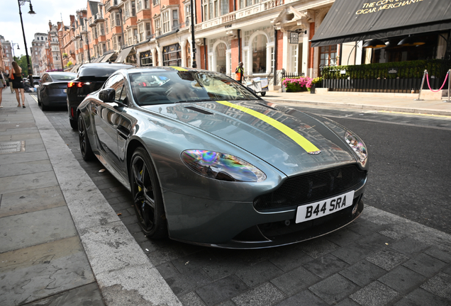 Aston Martin V8 Vantage AMR
