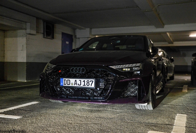 Audi RS3 Sedan 8Y 2025