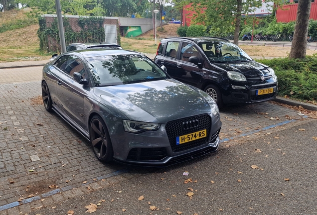 Audi RS5 B8 2012
