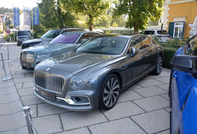 Bentley Flying Spur V8 2021