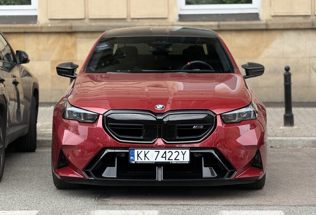 BMW M5 G90
