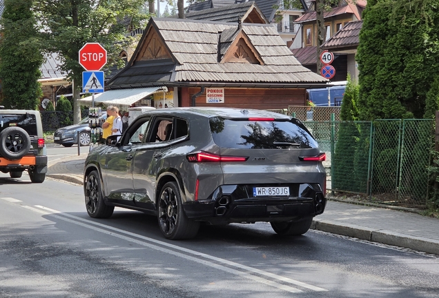 BMW XM G09