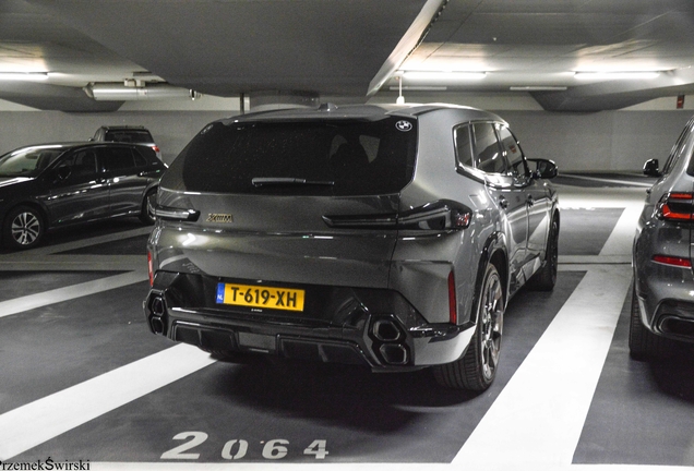 BMW XM G09