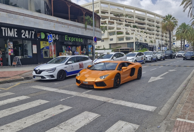 Lamborghini Aventador LP700-4